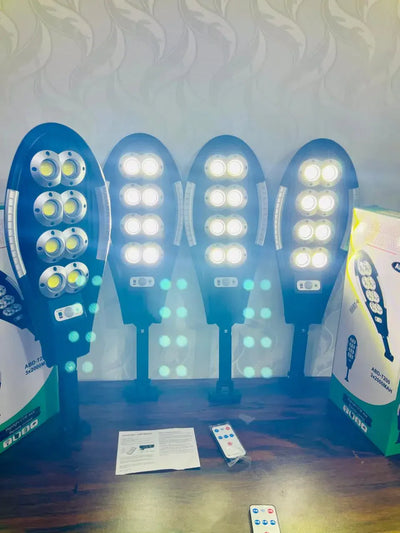 400WHrs, 3-Cell Li-ion 8 COB with an approximate life of 12 hours | Powerful Brightness 🔆